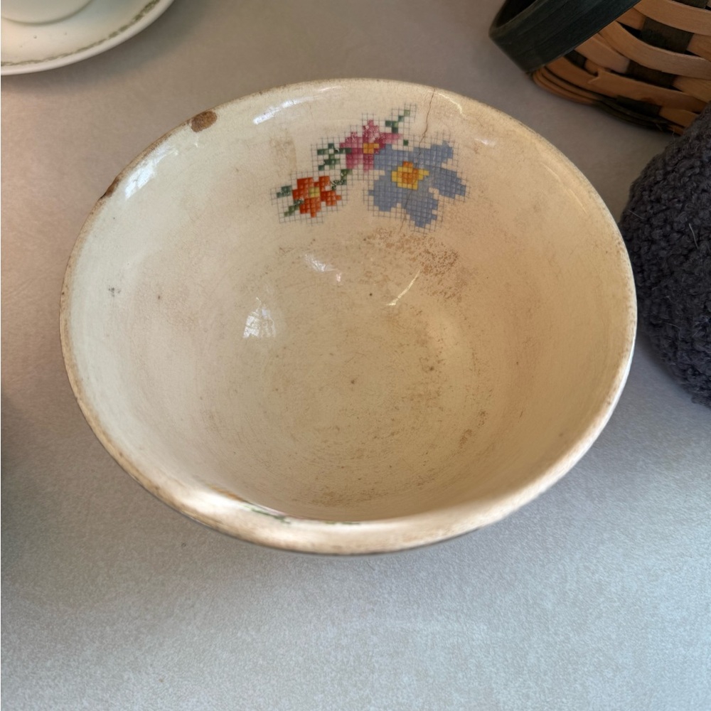 Floral Patterned Cream Decorative Bowl